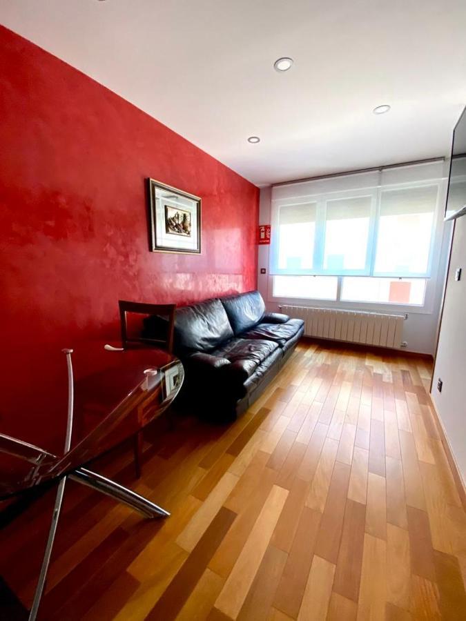 Grand Plaza Vega Apartment Burgo Exterior foto