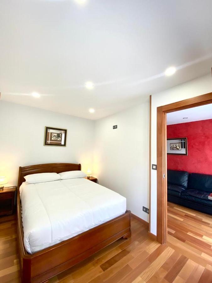 Grand Plaza Vega Apartment Burgo Exterior foto